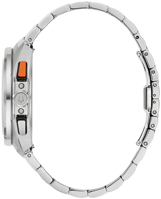 Bulova Racer Chronograph 98B432 angle