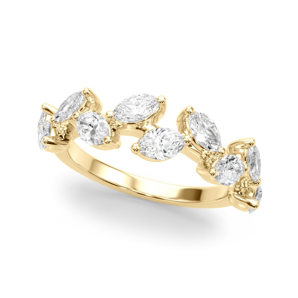 
                    Yellow gold
                  