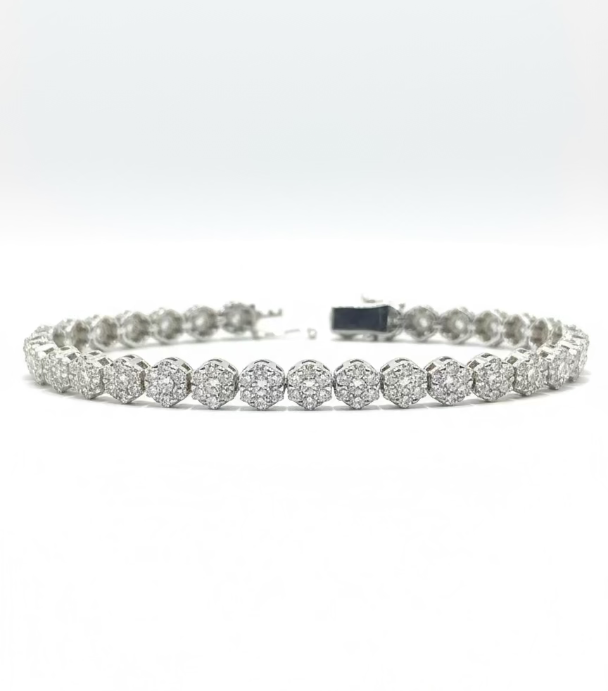 
                    Cluster Tennis Bracelet 6.05ct
                  