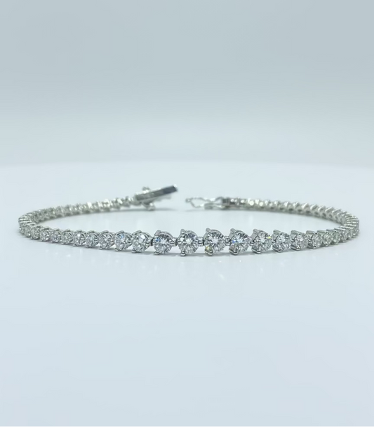 Graduating Tennis Bracelet 5.00ct