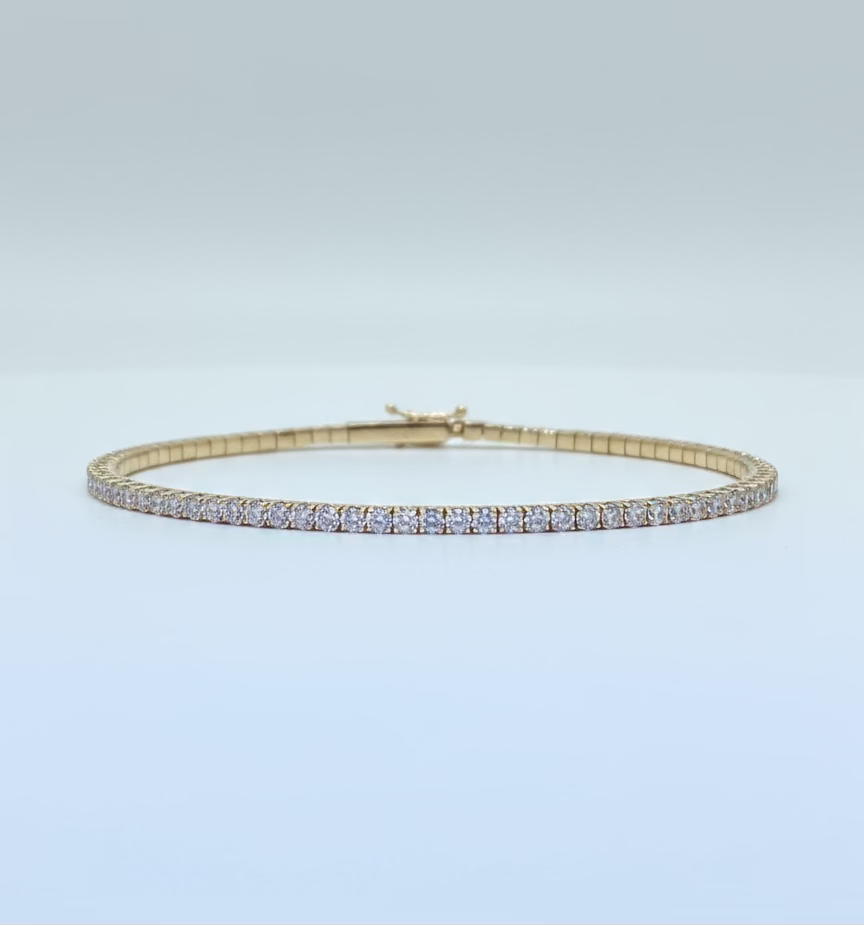
                    Diamond Flexible Bangle 1.50ct
                  