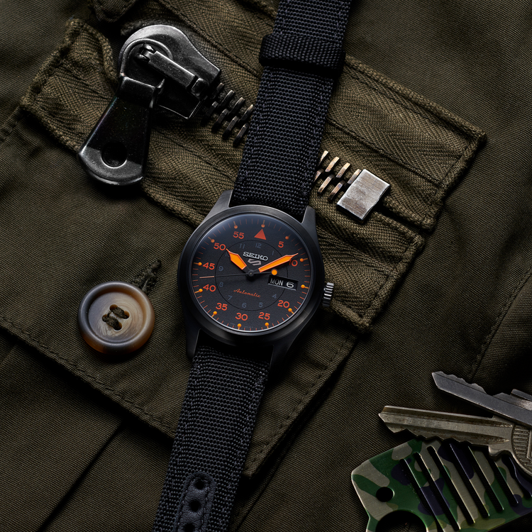 Seiko Seiko 5 Sports SRPH33