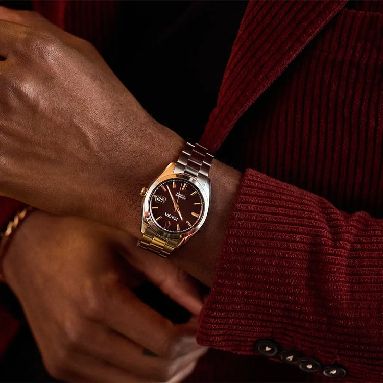 Bulova 98B422 Surveyor exhibition caseback