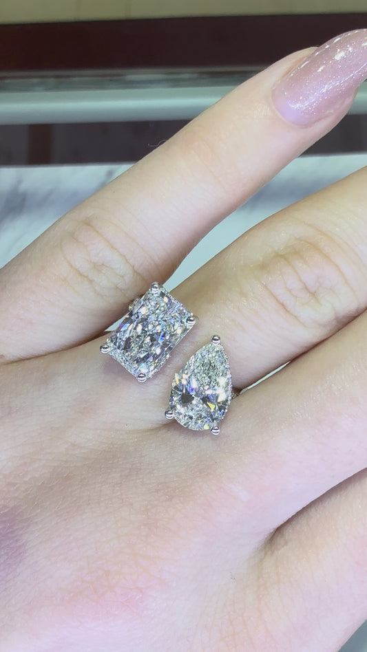 toi et moi
14k white gold
fishtail setting
underhalo
hiddenhalo
pear cut
radiant cut 