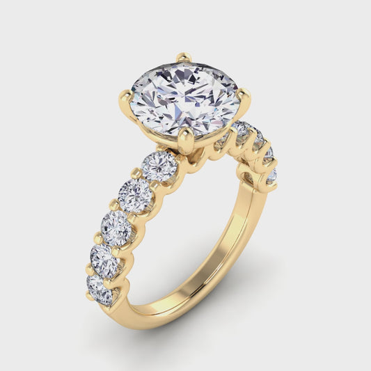 Yellow Gold
Round